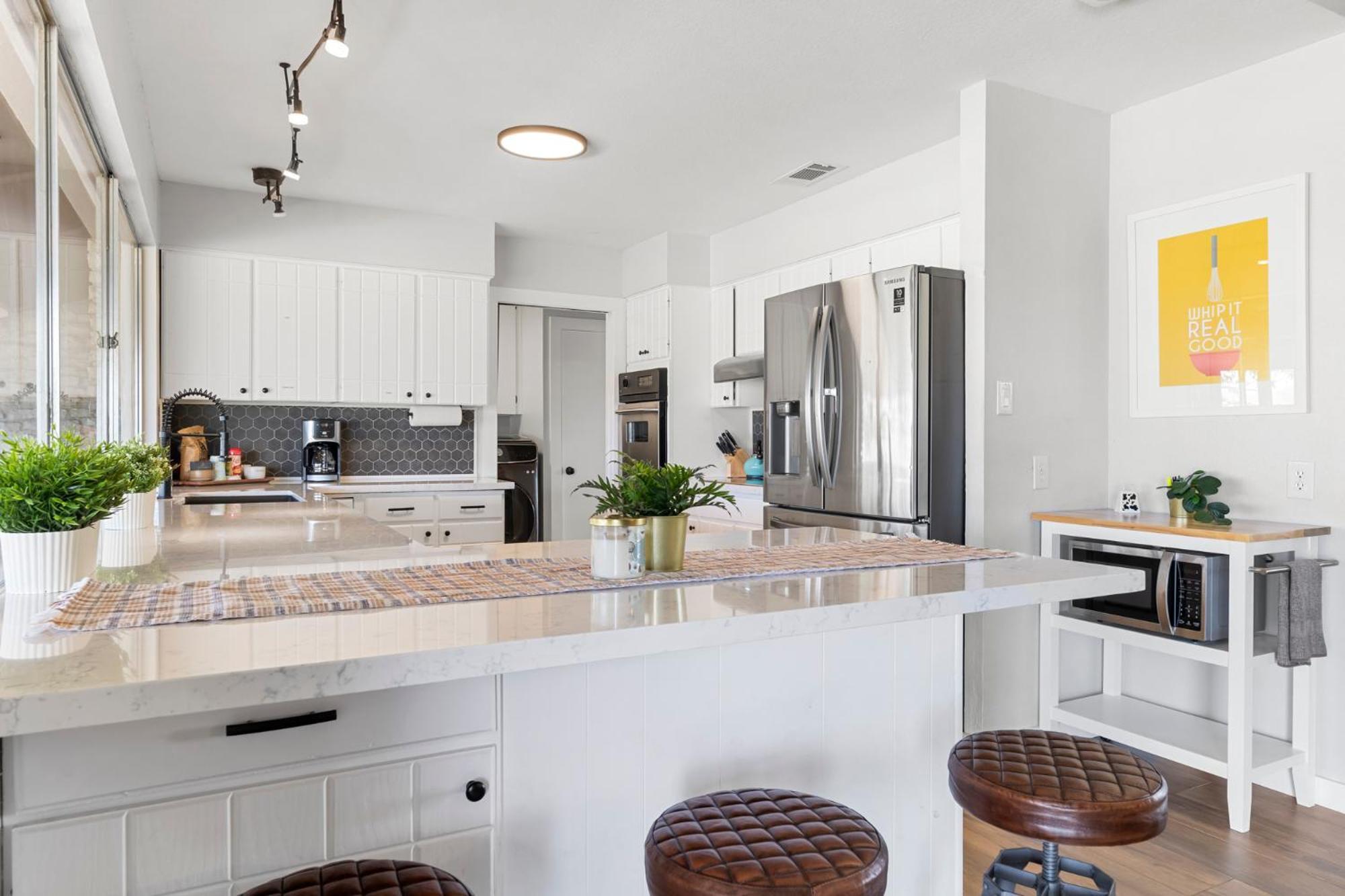 Farm Retreat With Jacuzzi, Fire Pit, Mini Goats, Mini Ponies And Mini Cows Villa San Marcos Room photo